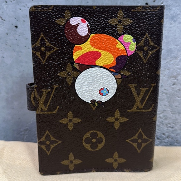 Louis Vuitton monogram murakami panda agenda pm travel passport cover wallet - Picture 3 of 13
